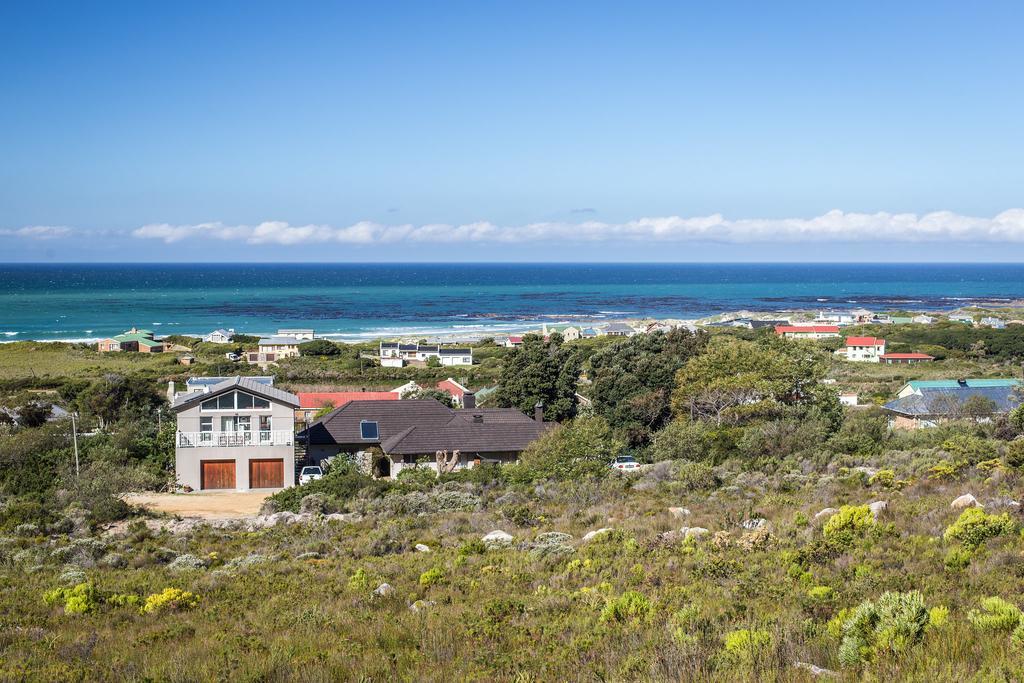 Hotel The Trailhouse Bettyʼs Bay Exterior foto